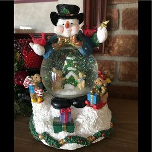 Rare Vintage Frosty The Snowman Musical Water globe